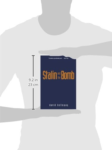 Stalin and the Bomb: The Soviet Union and Atomic Energy, 1939-1956