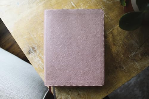 NIV, Beautiful Word Bible, Updated Edition, Peel/Stick Bible Tabs, Leathersoft, Pink, Red Letter, Comfort Print: 600+ Full-Color Illustrated Verses