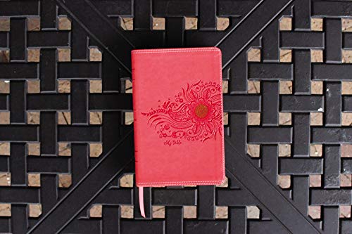 NIV, Premium Gift Bible, Youth Edition, Leathersoft, Coral, Red Letter, Comfort Print: The Perfect Bible for Any Gift-Giving Occasion