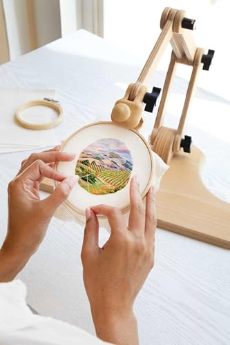 Richly Stitched Landscape Embroidery: Mastering Thread Painted Scenes