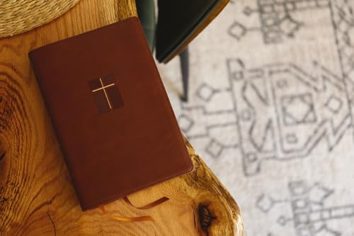 NIV, Quest Study Bible, Leathersoft, Brown, Thumb Indexed, Comfort Print: The Only Q and A Study Bible