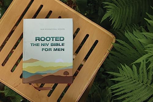 Rooted: The NIV Bible for Men, Hardcover, Cream, Comfort Print