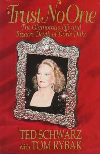 Trust No One : The Glamorous Life and Bizarre Death of Doris