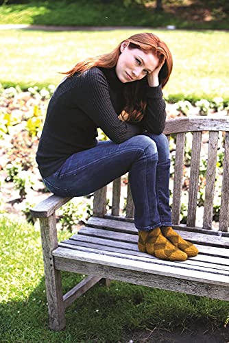 Entrée to Entrelac: The Definitive Guide from a Biased Knitt