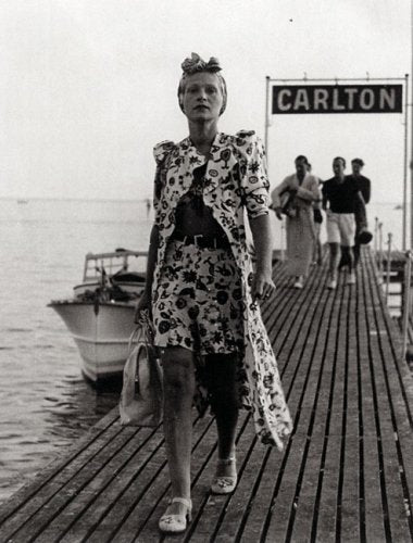 Elegance: The Seeberger Brothers and the Birth of Fashion Photography