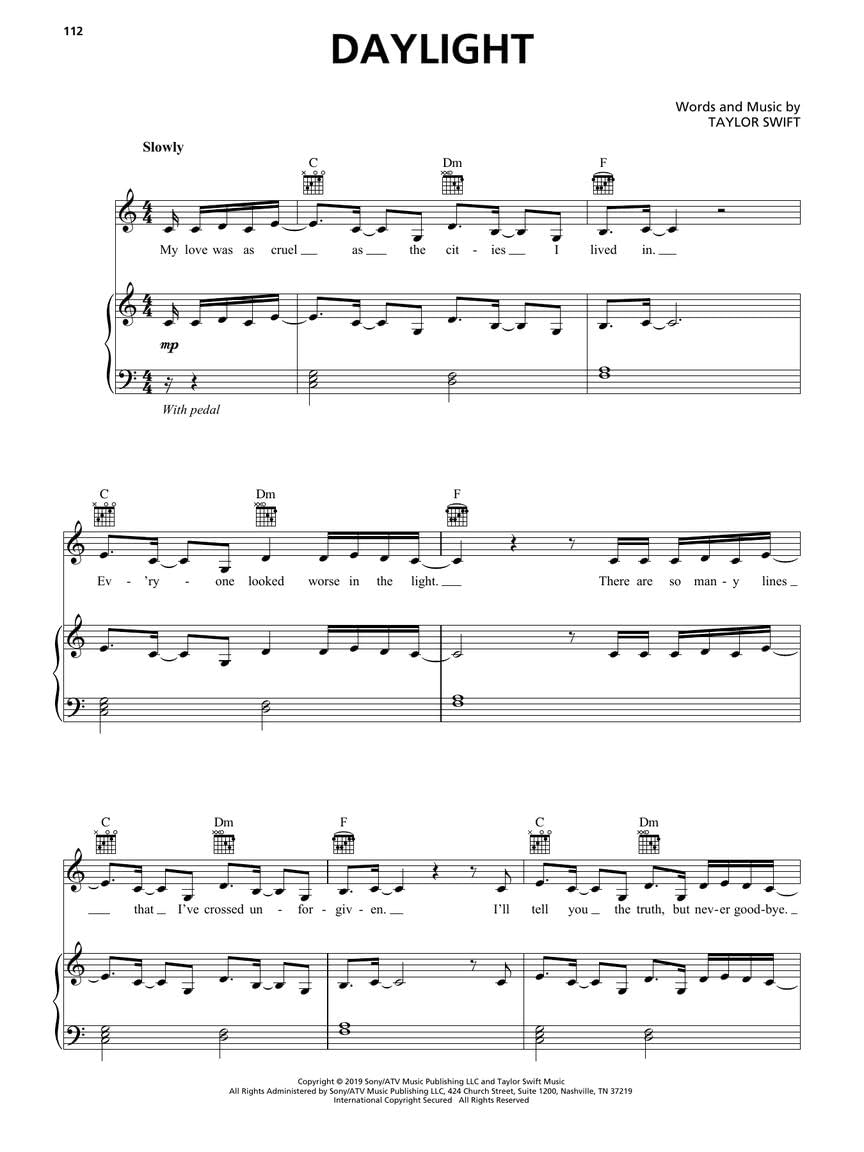 Taylor Swift - Lover Easy Taylor Swift Piano Music Book 18 Hits by the Greatest Pop Artist - Songbook with Sheet Music for Piano