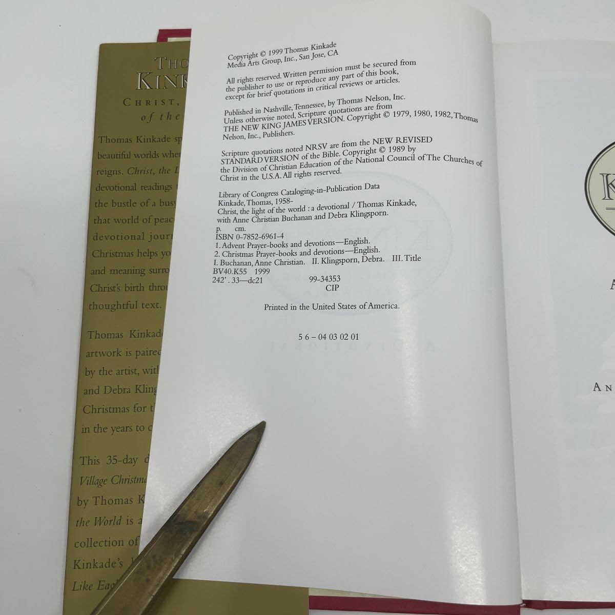 Christ, the Light of the World: A Devotional