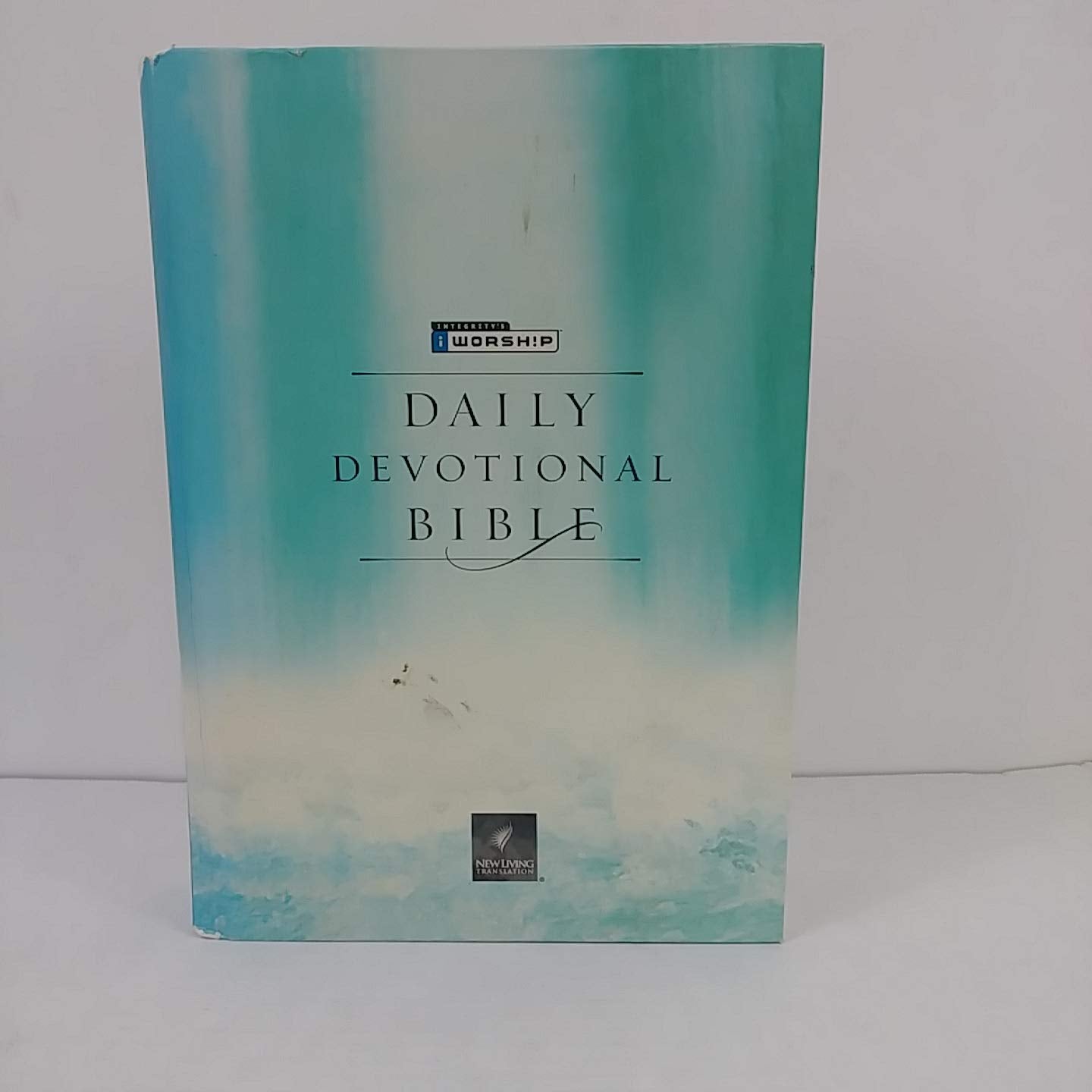 iWorship Daily Devotional Bible