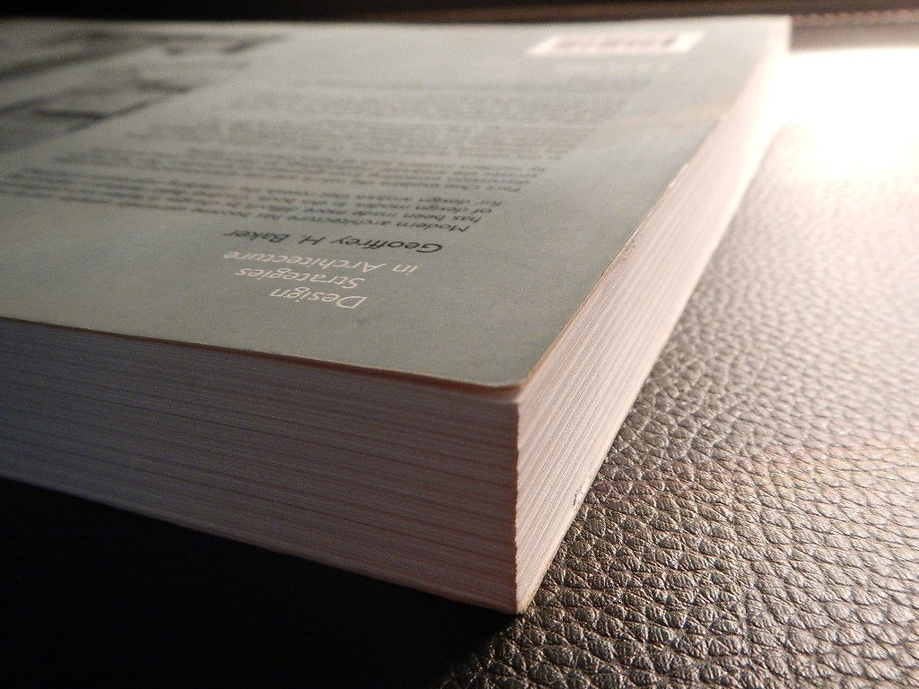Design Strategies in Architecture: An Approach to the Analys