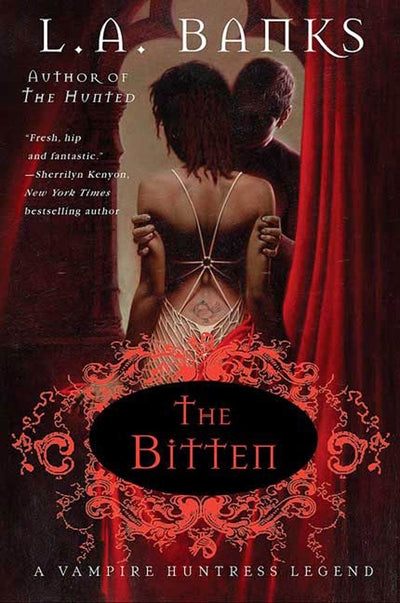 The Bitten: A Vampire Huntress Legend (Vampire Huntress Legends, 4)