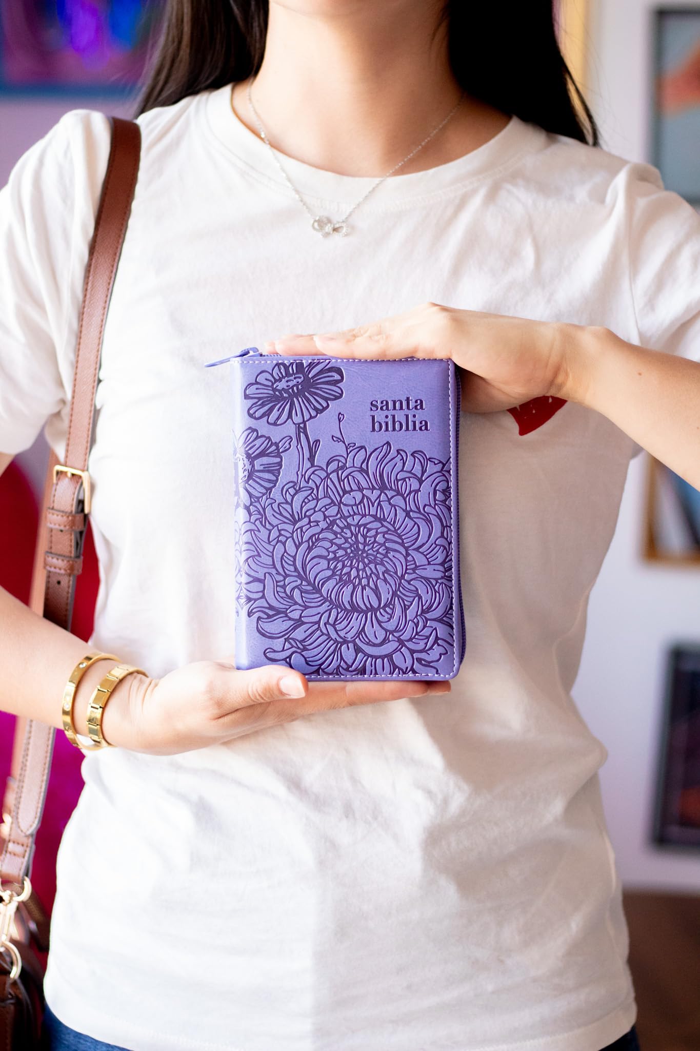 NBLA, Santa Biblia, Edición versificada, Tamao bolsillo, Leathersoft, Morado, Con cierre, Palabras de Jesús en rojo, Comfort Print (Spanish Edition)