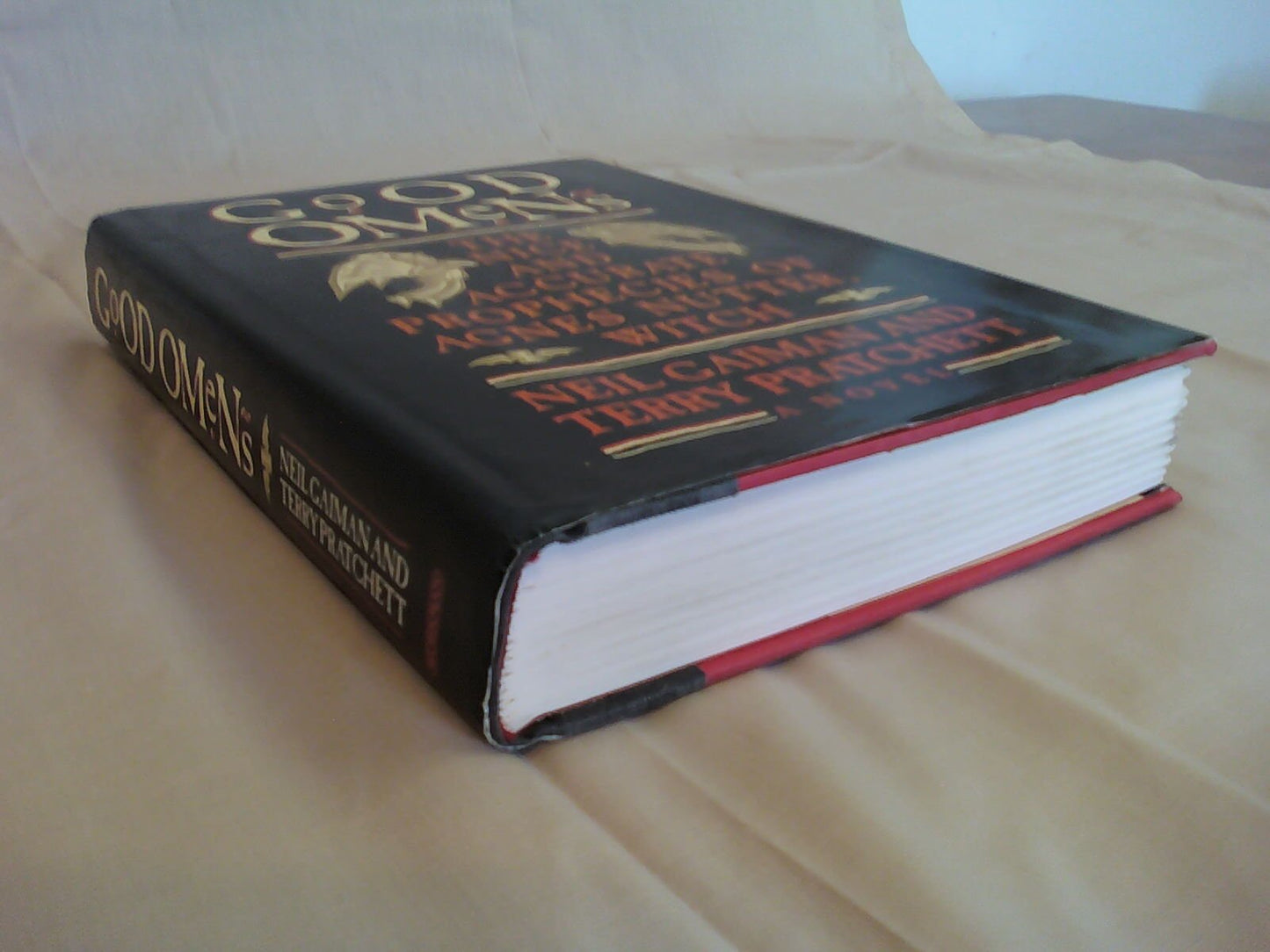 Good Omens: The Nice and Accurate Prophecies of Agnes Nutter, Witch