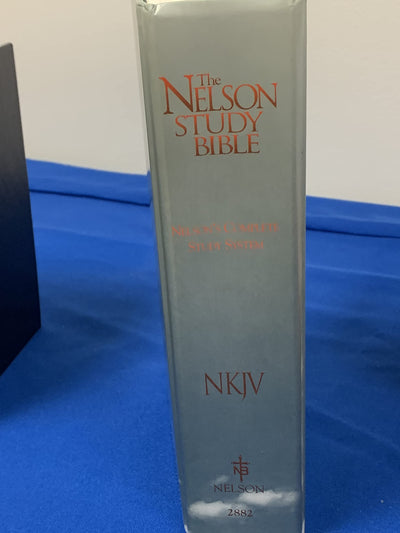 The Nelson Study Bible: New King James Version (Nelson 2885)