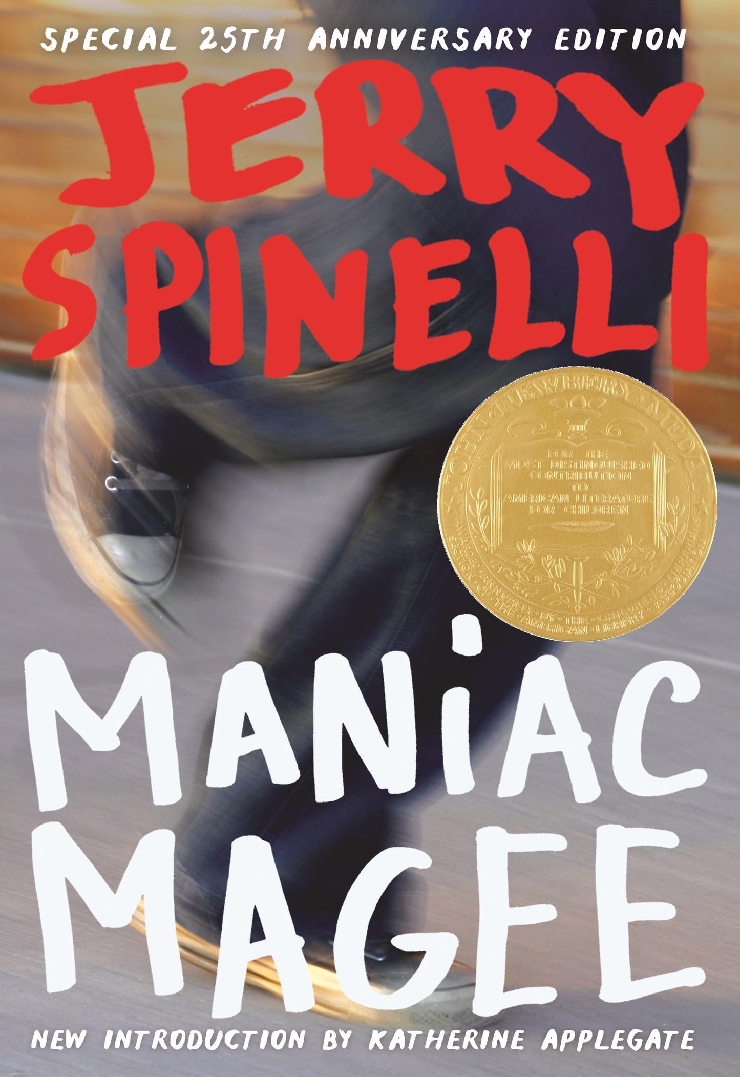 Maniac Magee (Newbery Medal Winner) by Spinelli, Jerry