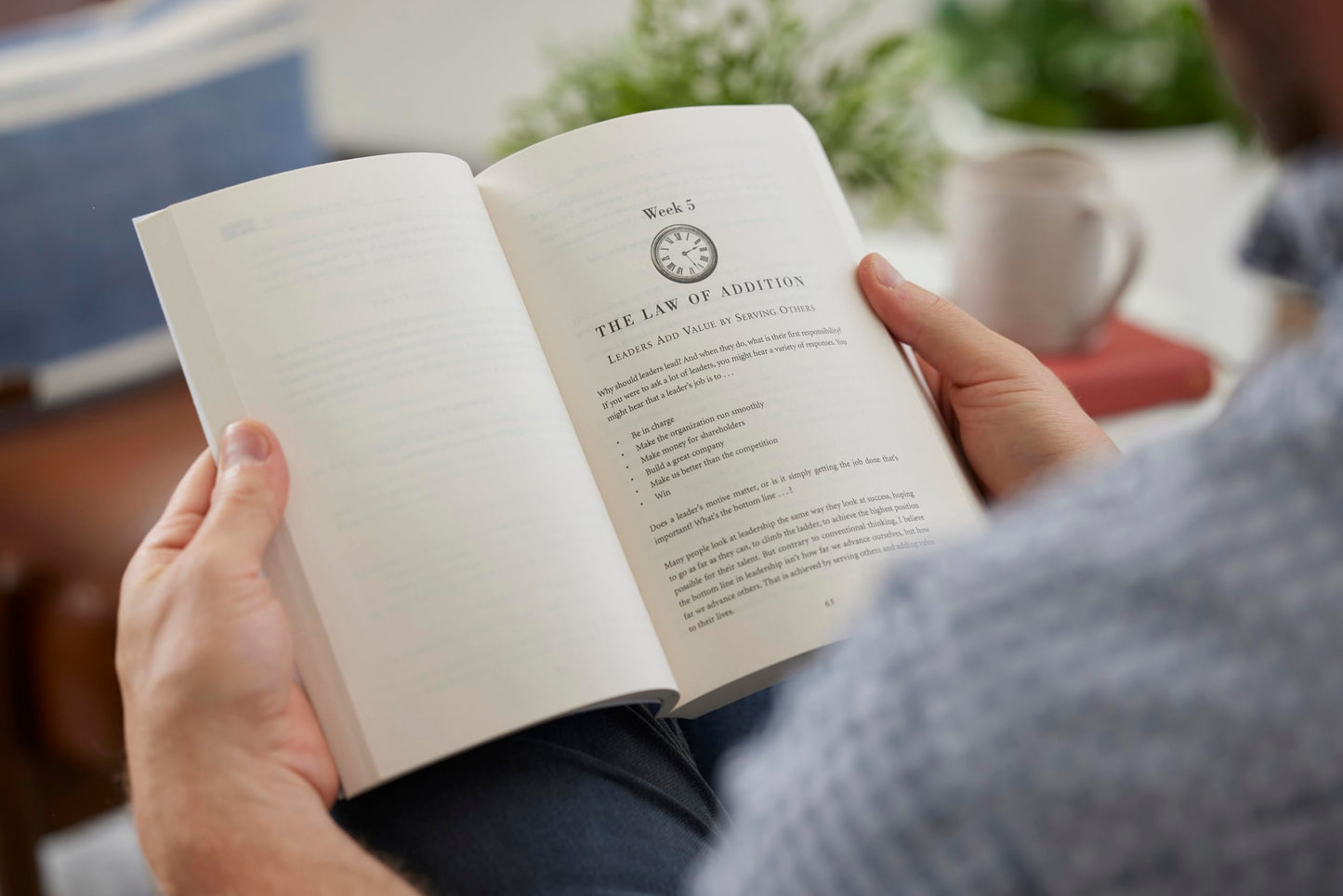 The 21 Most Powerful Minutes in a Leader's Day: Revitalize Your Spirit and Empower Your Leadership