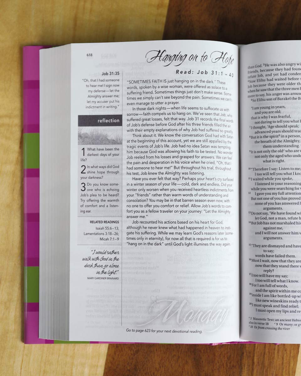 NIV, Women's Devotional Bible, Hardcover, Multi-Color