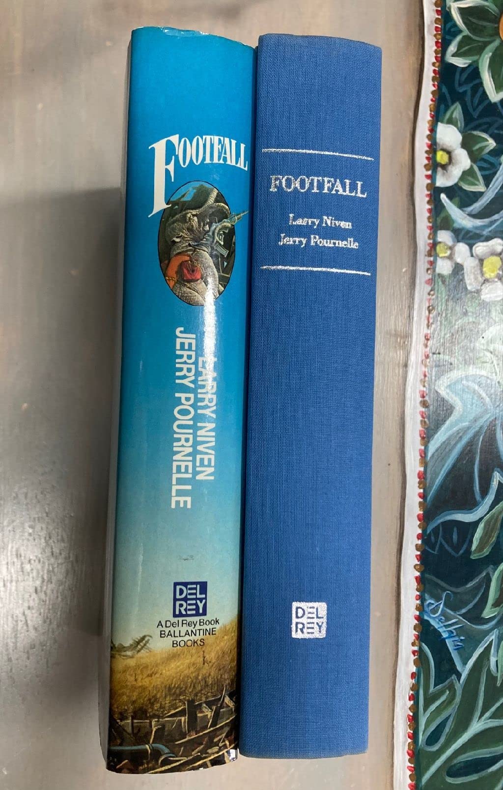 Footfall by Larry Niven