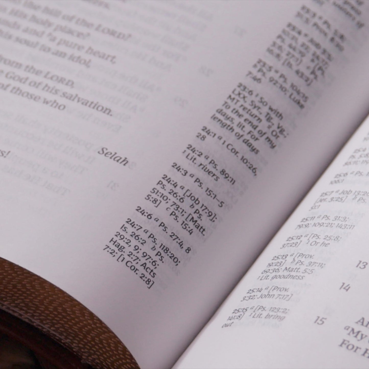 NKJV, Single-Column Reference Bible, Verse-by-verse, Hardcover, Red Letter, Comfort Print