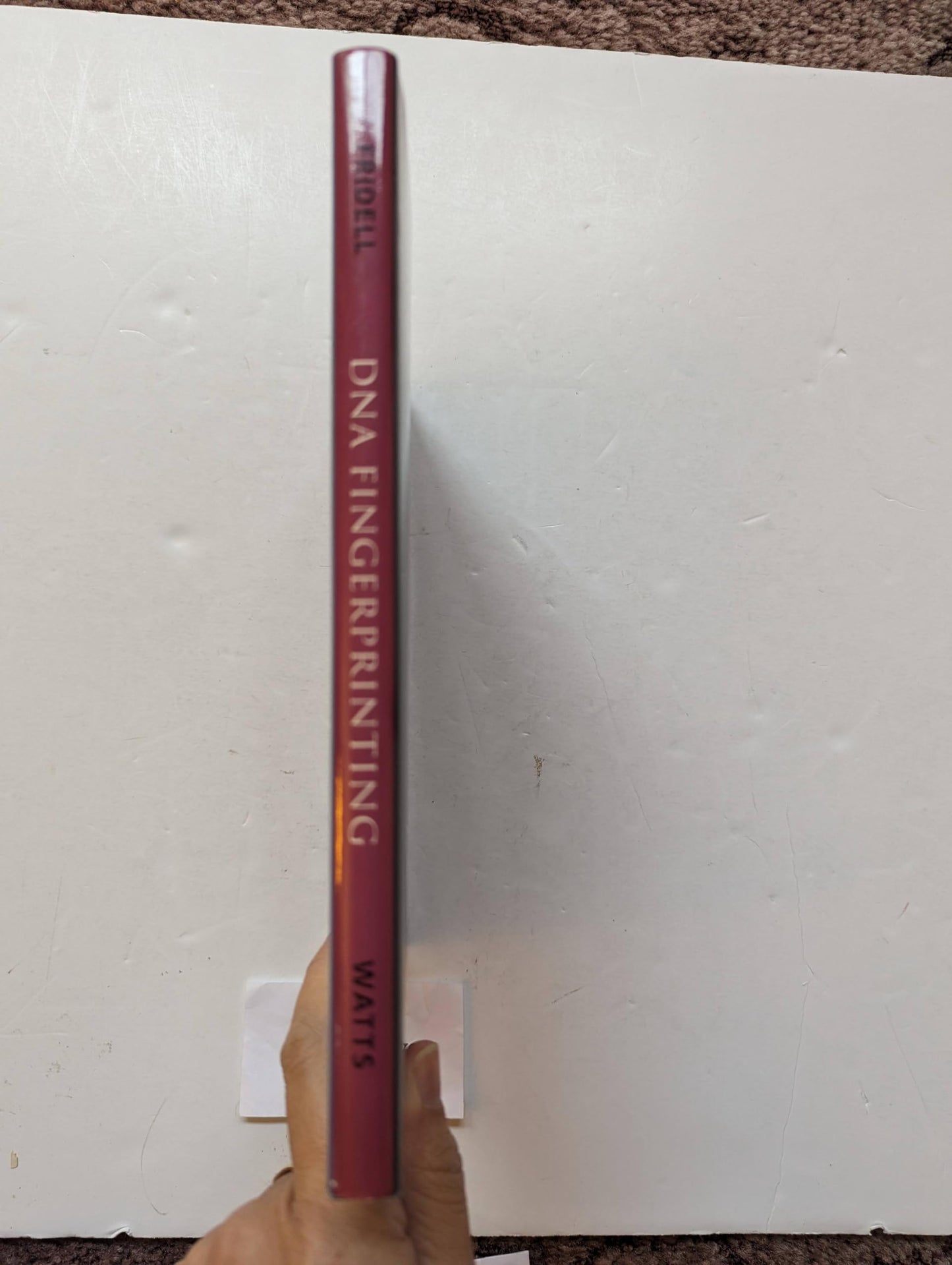 DNA Fingerprinting: The Ultimate Identity (Single Title: Science)