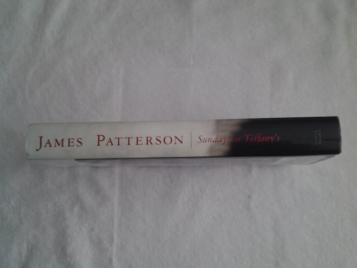 Sundays at Tiffany's by James Patterson