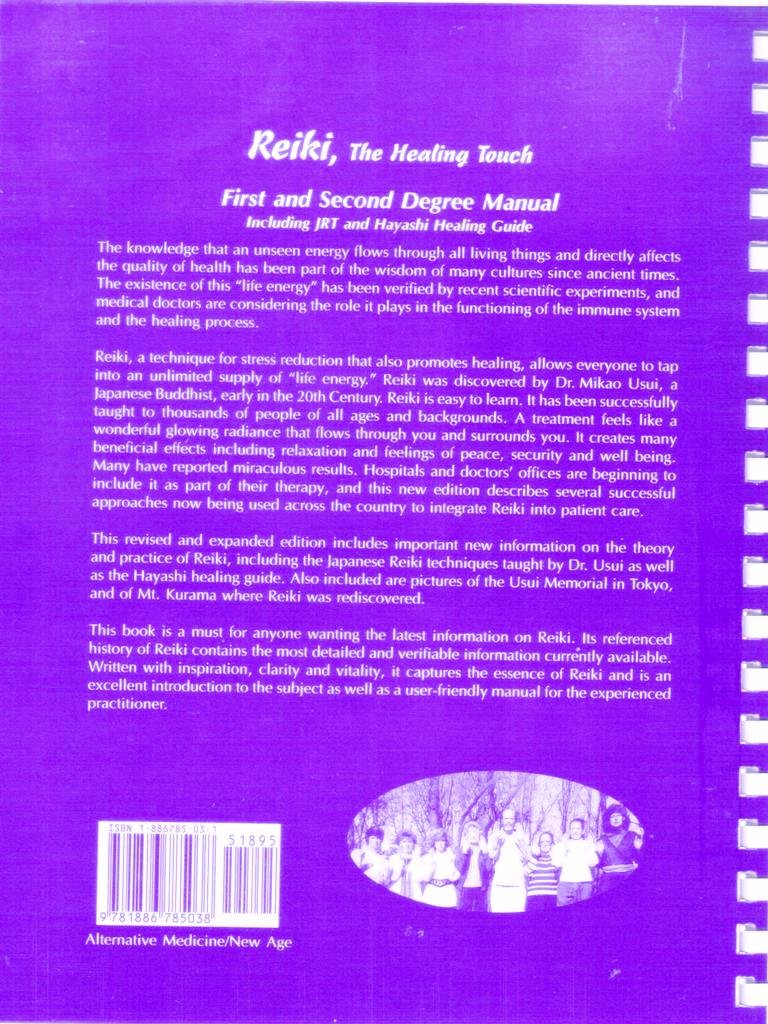 Reiki: The Healing Touch - First and Second Degree Manual