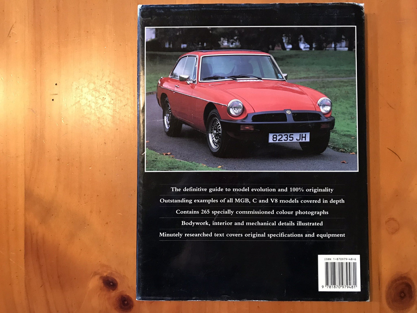 Original MGB with MGC and MGB GT V8: The Restorer's Guide to All Roadster and GT Models 1962-80