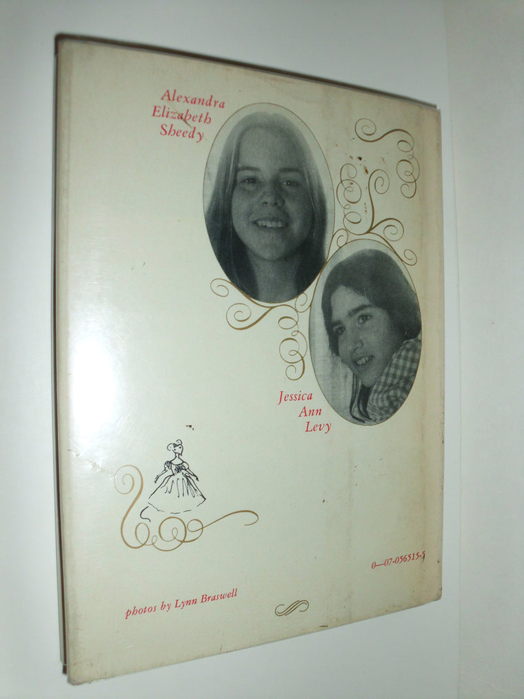 She Was Nice to Mice: The Other Side of Elizabeth I's Character Never Before Revealed by Previous Historians — back cover