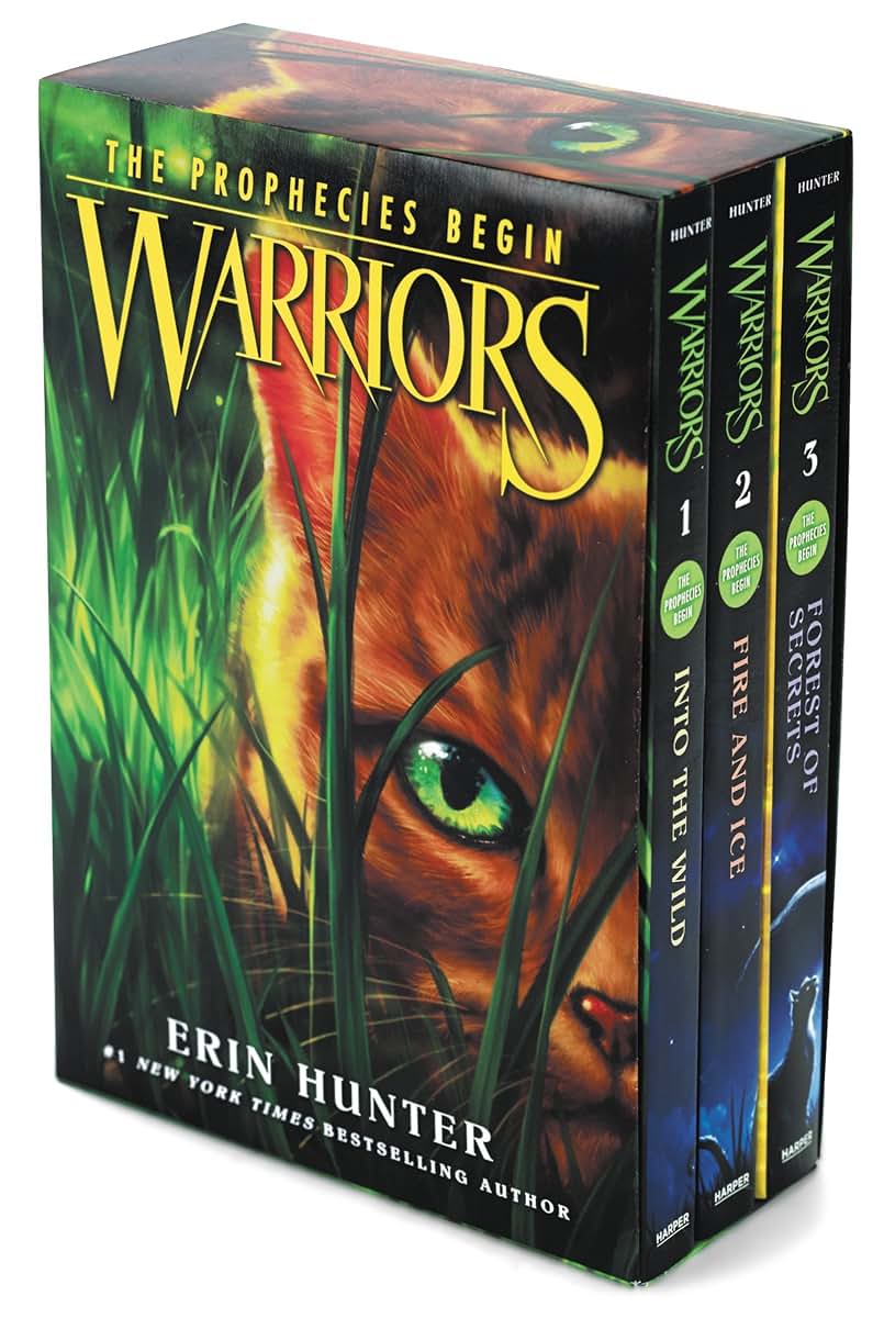 Warriors Box Set: Volumes 1 to 3: Into the Wild, Fire and Ic