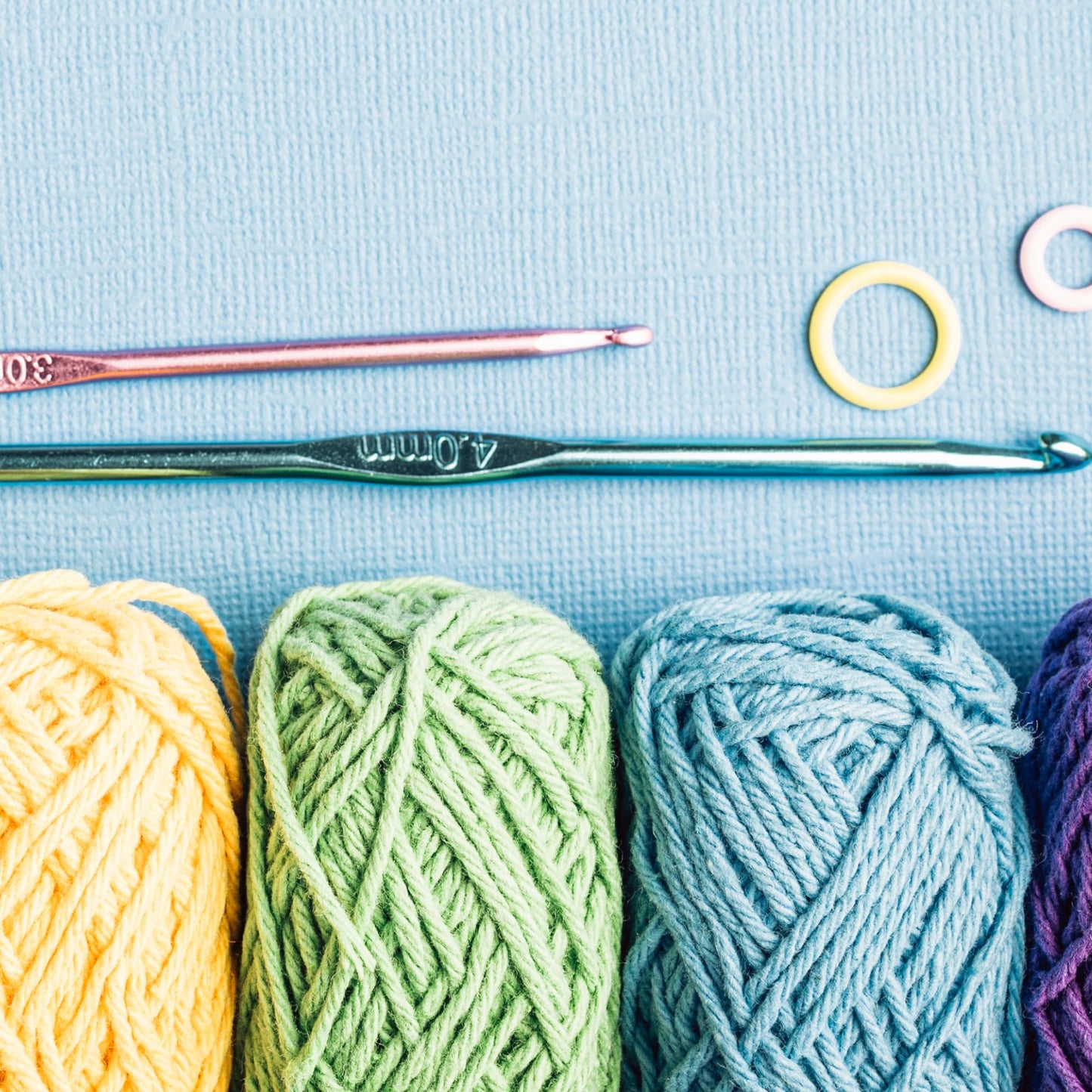 Tunisian Crochet Stitch Guide-61 Stitch Patterns Including Photo Tutorials in this Pocket Size Guide