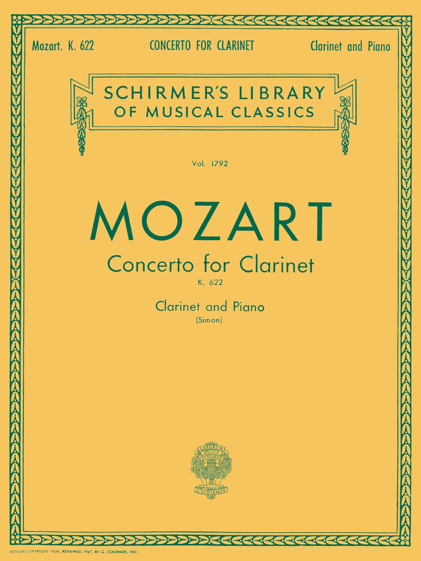 Mozart: Clarinet Concerto in A Major, K.622 Clarinet Solo Sheet Music with Piano Reduction Classical Clarinet Concerto for Intermediate and Advanced Players Schirmer Edition Edited by Eric Simon