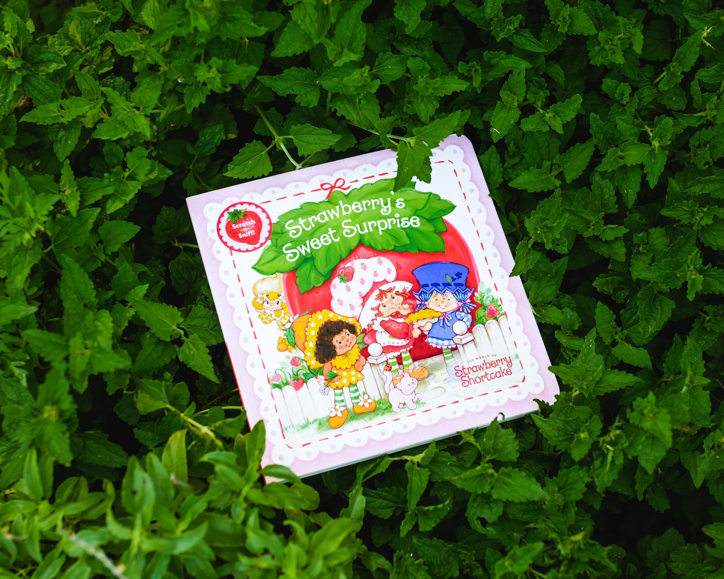 Strawberry's Sweet Surprise: A Scratch-and-Sniff Book: A Perfect Easter Basket Stuffer for Kids