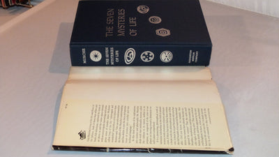 The Seven Mysteries of Life: An Exploration In Science & Phi
