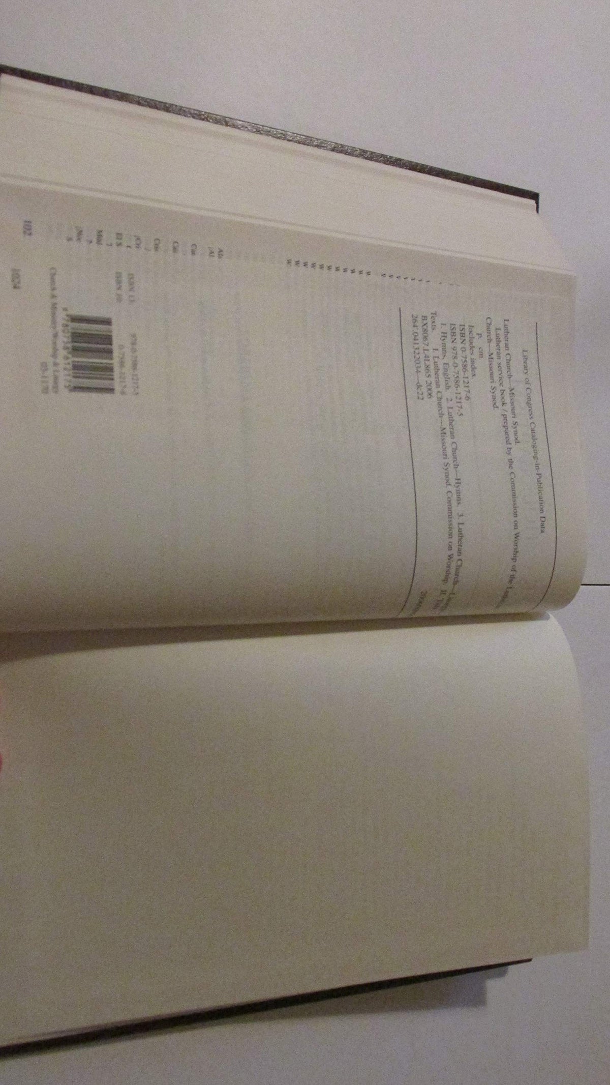 Lutheran Service Book: Pew Edition