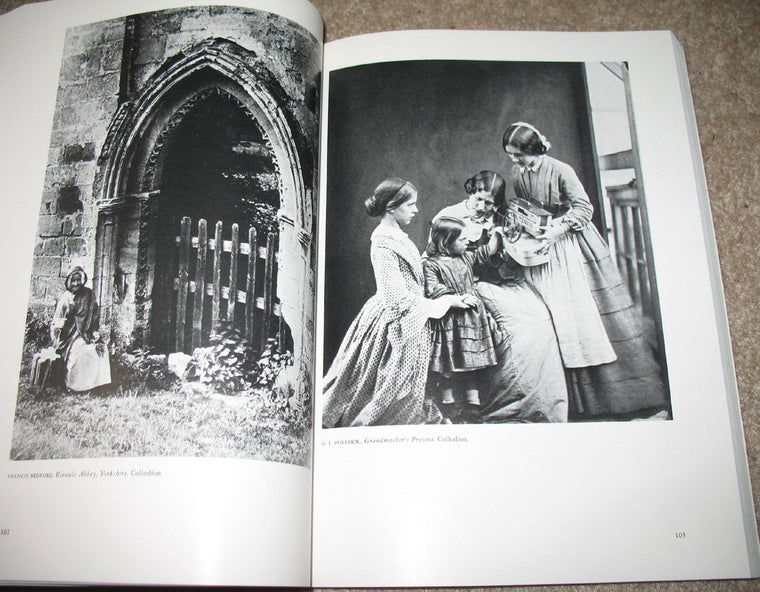 Photography: Essays & Images: Illustrated Readings in the History of Photography — back cover