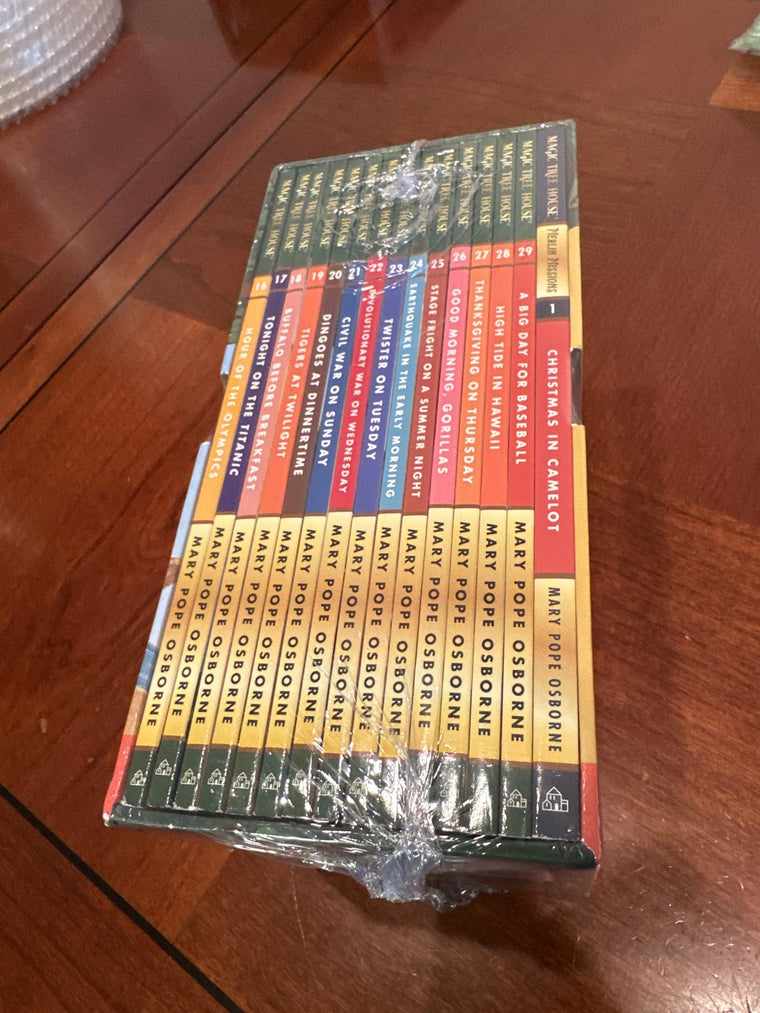 Magic Tree House Boxed Set Books 16-29 — back cover