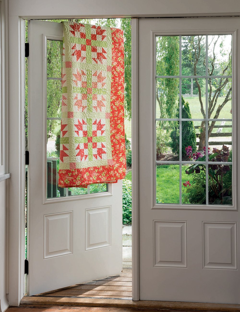 Start with Strips: 13 Colorful Quilts from 2-1/2" Strips