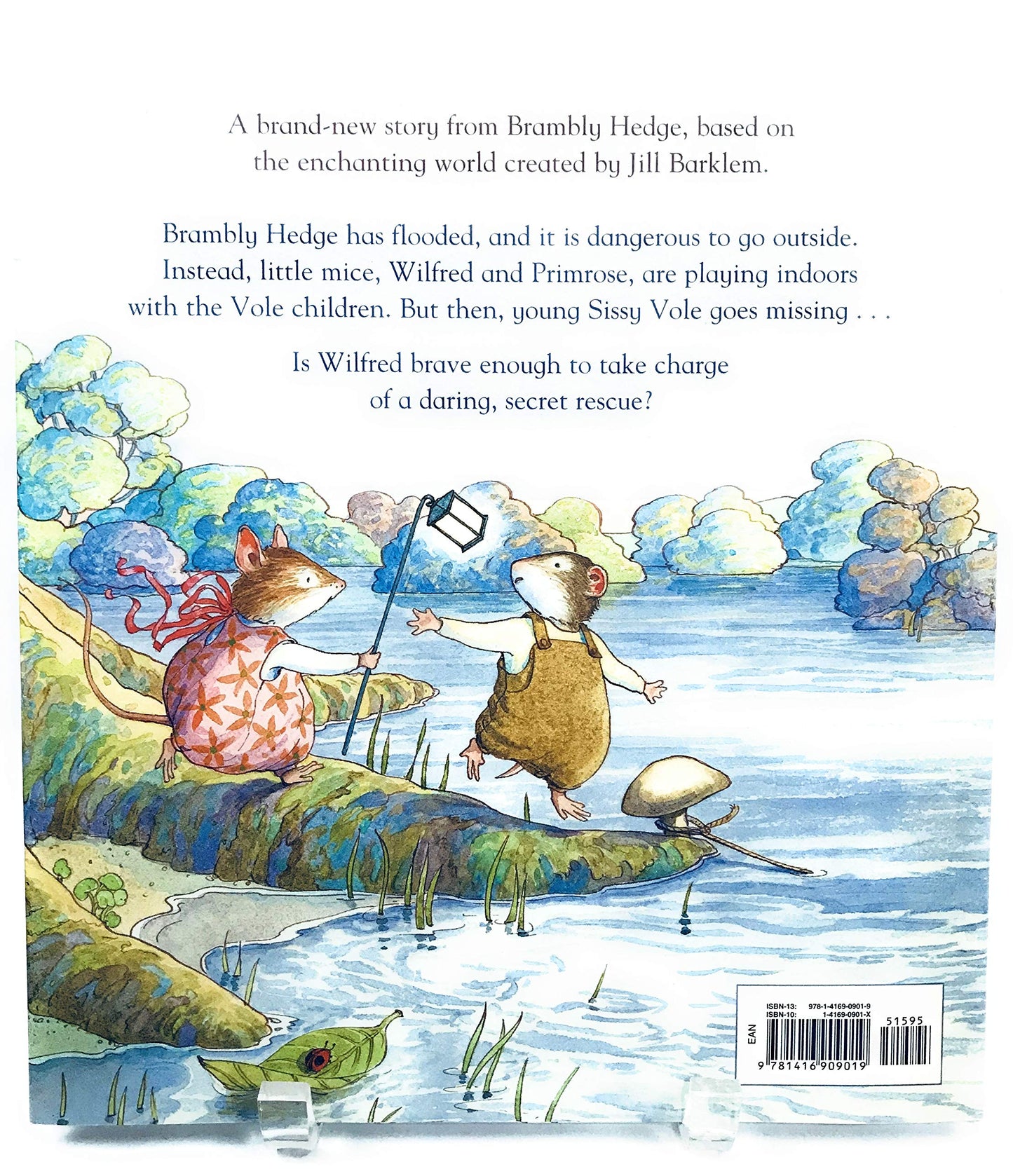 Wilfred to the Rescue by MacDonald, Alan