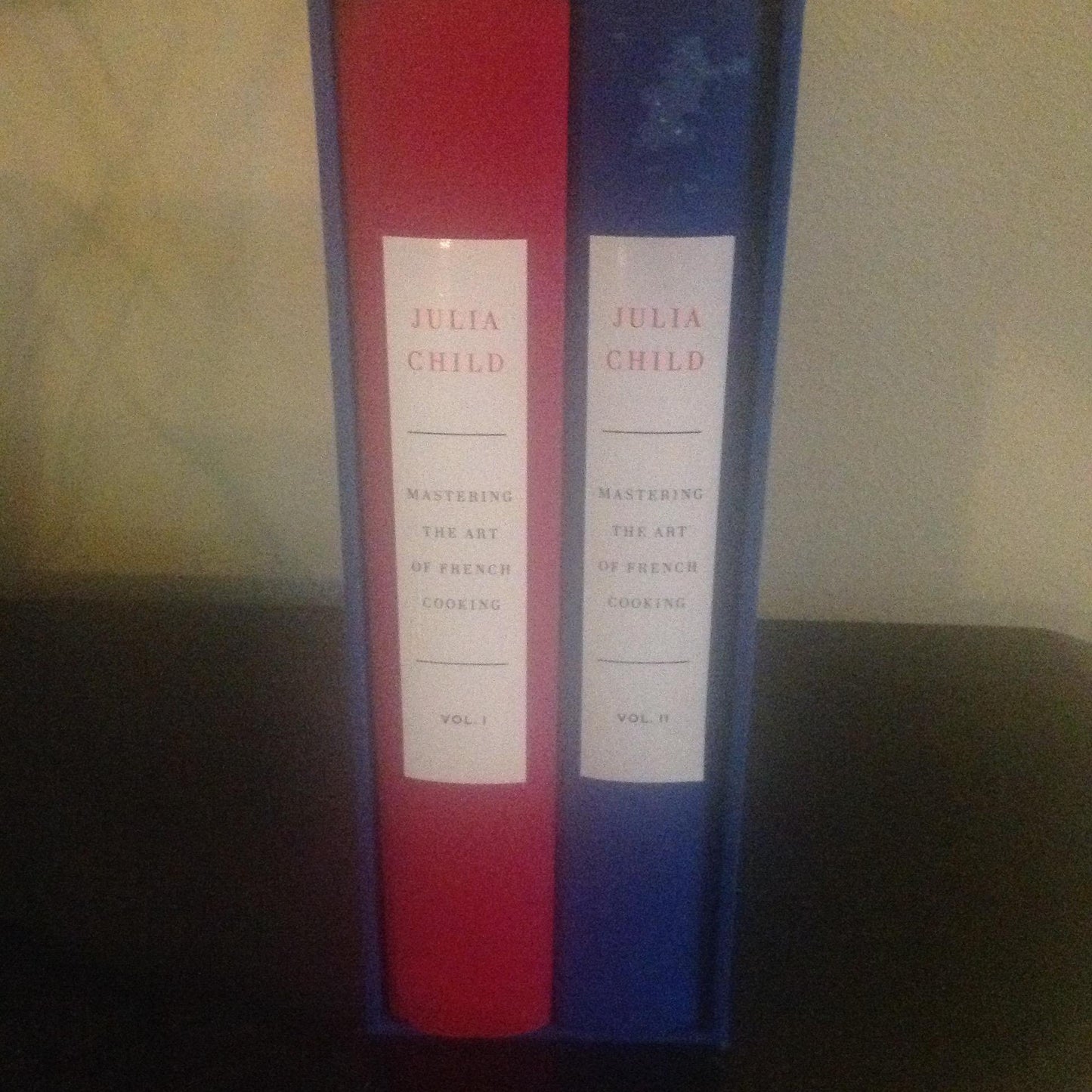 Mastering the Art of French Cooking 2-Volume Boxed Set: Deluxe Edition