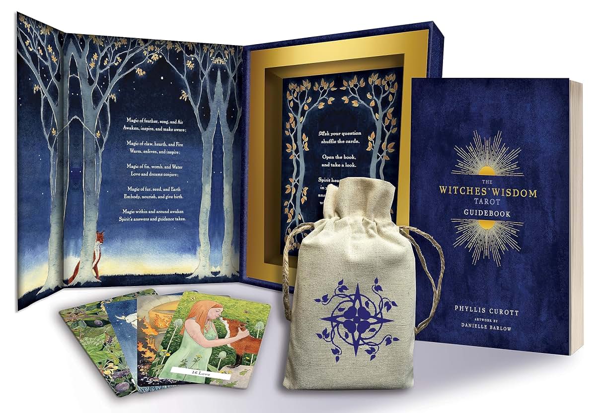 The Witches' Wisdom Tarot (Deluxe Keepsake Edition) by Miakarts Books
