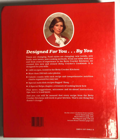 Betty Crocker's Cookbook (5-Ring Binder) by Miakarts Books