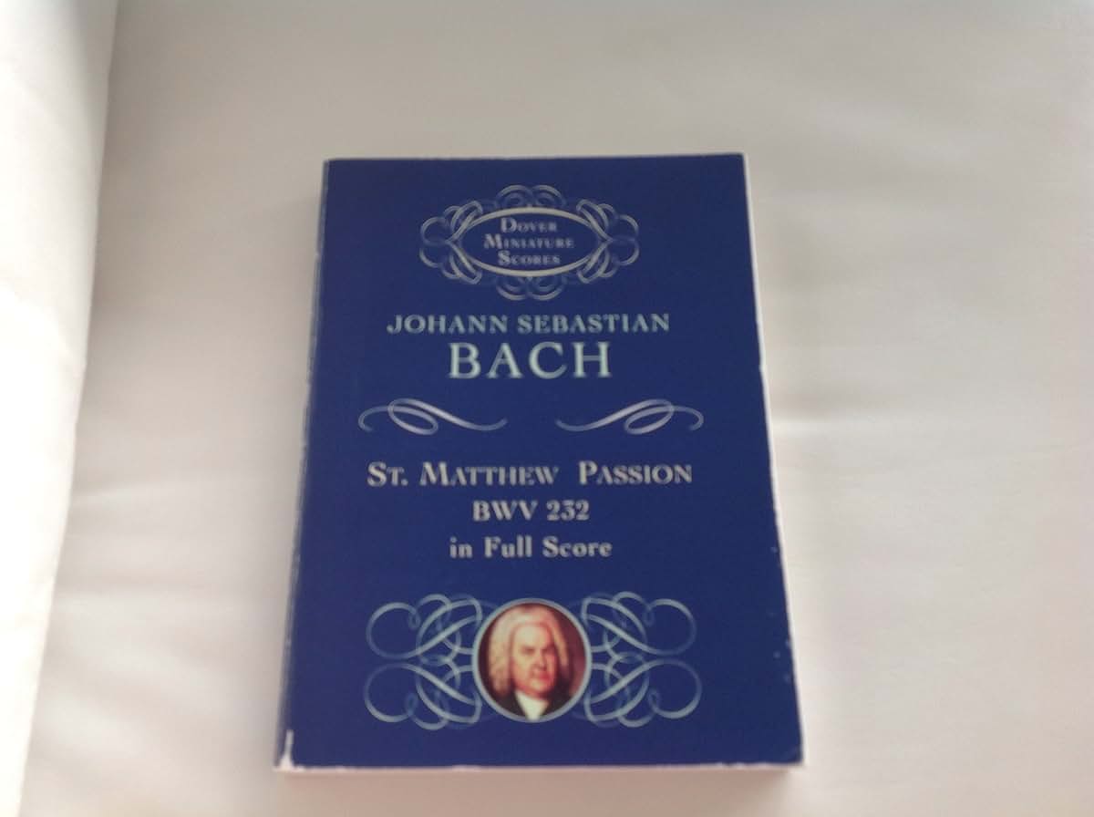 Mass in B Minor in Full Score (Dover Miniature Scores: Choral)