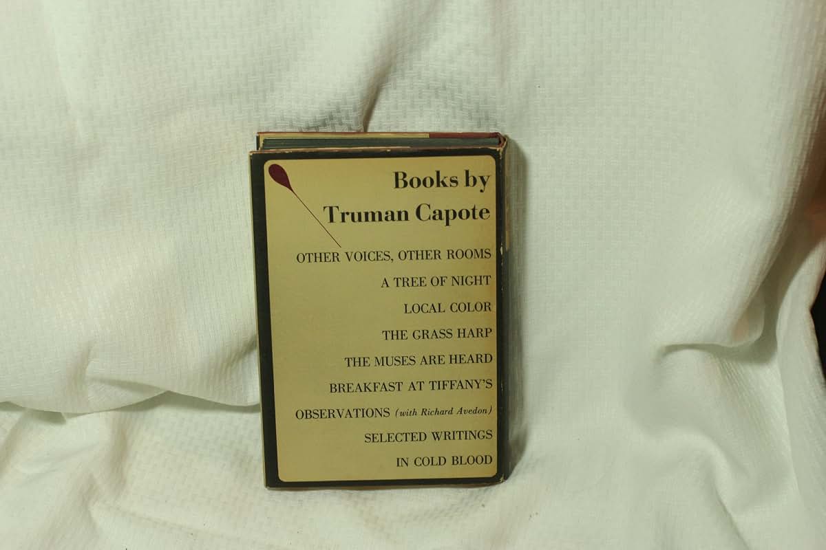In Cold Blood (Modern Library 100 Best Nonfiction Books) by