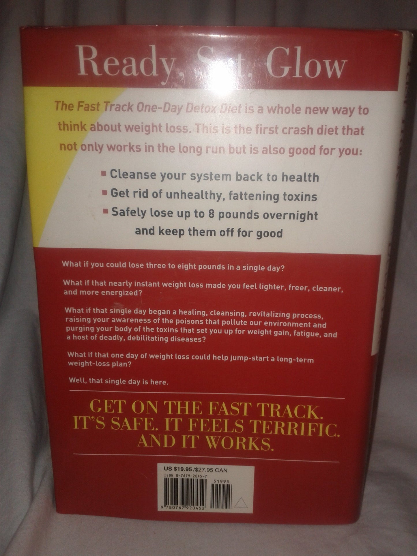 The Fast Track One-Day Detox Diet: Boost Metabolism, Get Rid of Fattening Toxins, Safely Lose Up to 8 Pounds Overnight and Keep Them Off for Good