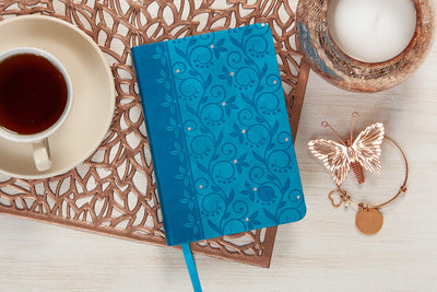 The Passion Translation New Testament (2020 Edition) Compact Teal: With Psalms, Proverbs, and Song of Songs (Faux Leather) - A Perfect Gift for Confirmation, Holidays, and More
