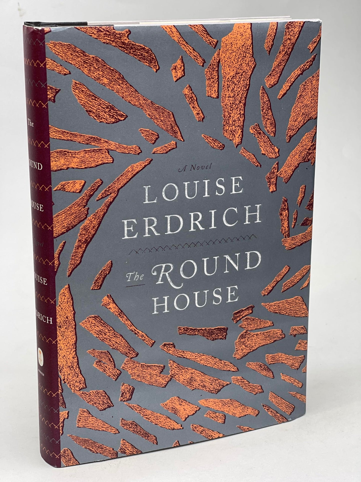 The Round House: A Novel by Louise Erdrich