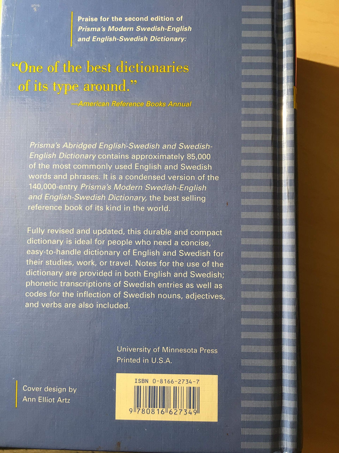 Prismas Abridged English-Swedish and Swedish-English Dictionary (English and Swedish Edition)