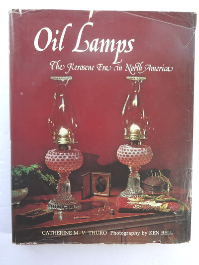 Art Glass Sampler: A Pictorial Guide to 57 Diversified Kinds of Collectible Glass