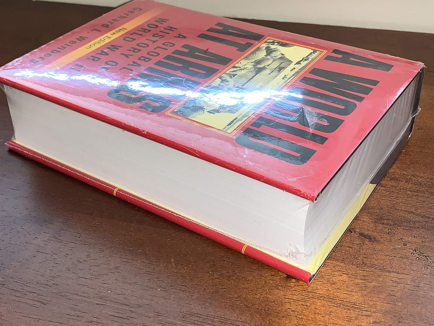 A World at Arms: A Global History of World War II