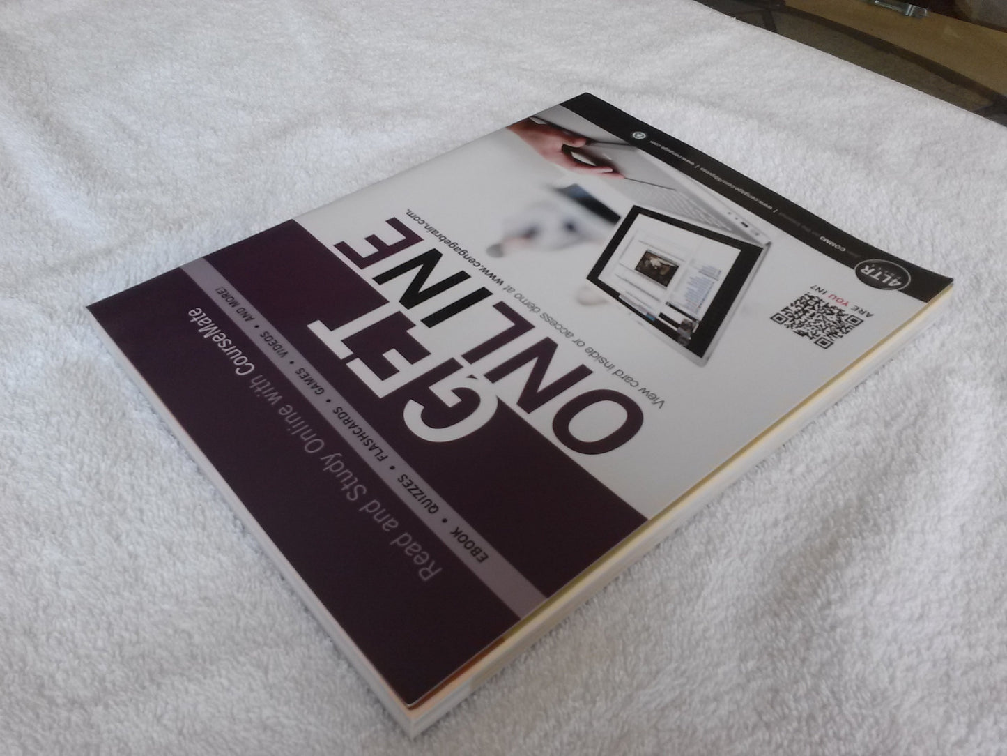 COMM3 (with CourseMate, 1 term (6 months) Printed Access Card) (New, Engaging Titles from 4LTR Press)