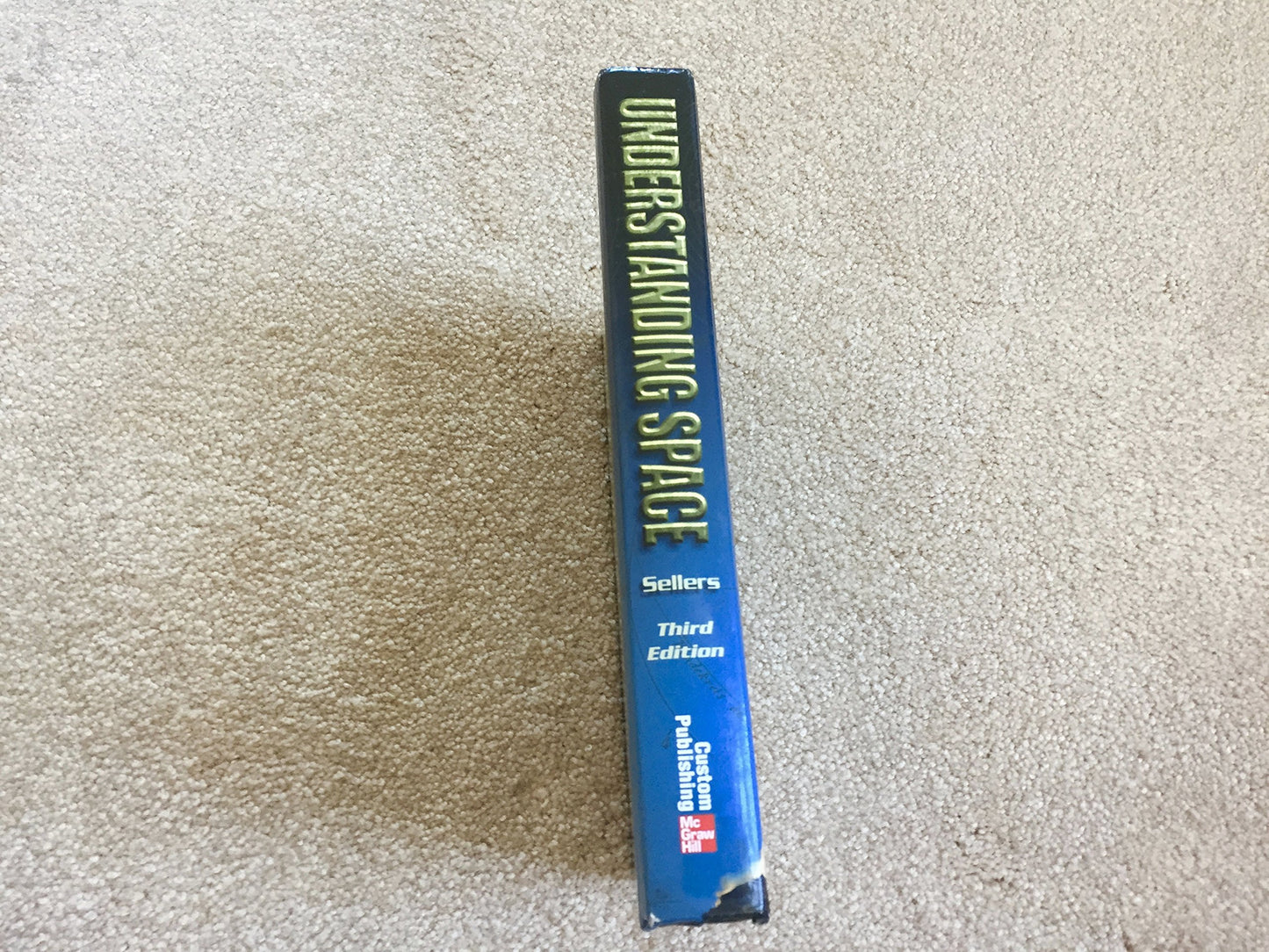 Understanding Space: An Introduction to Astronautics, 3rd Edition (Space Technology)